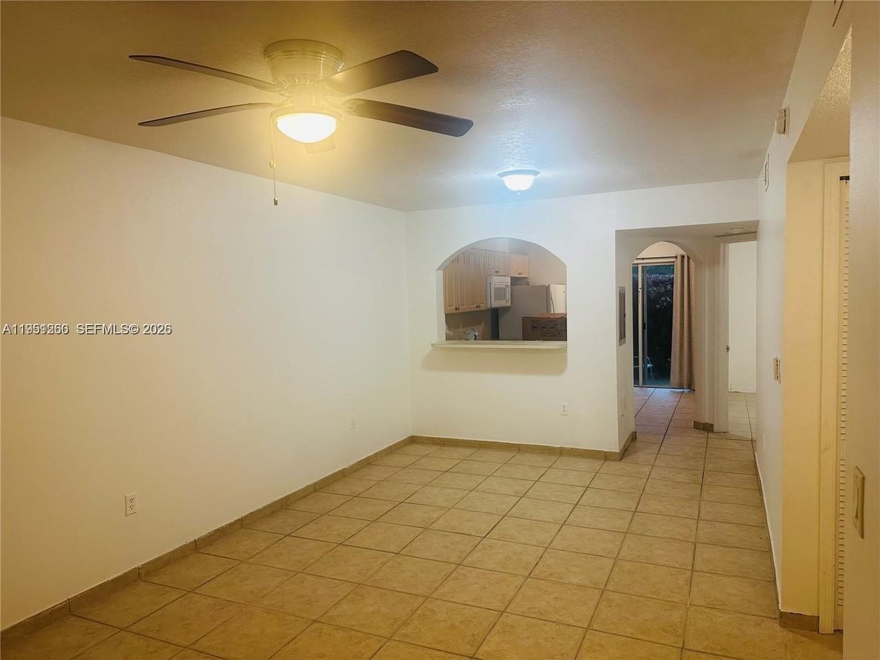 2721 Se 12th Pl #103 - Photo 2 of 6