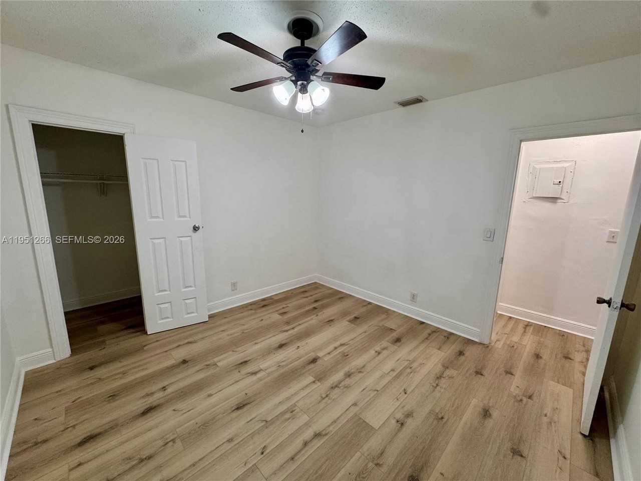 2240 Ne 171st St #8 - Photo 7 of 9