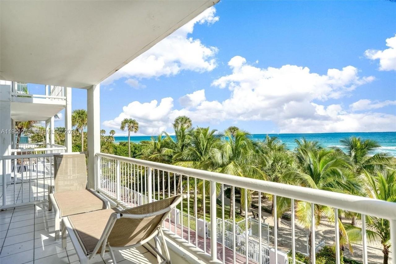 9341 Collins Ave #201 - Photo 5 of 34