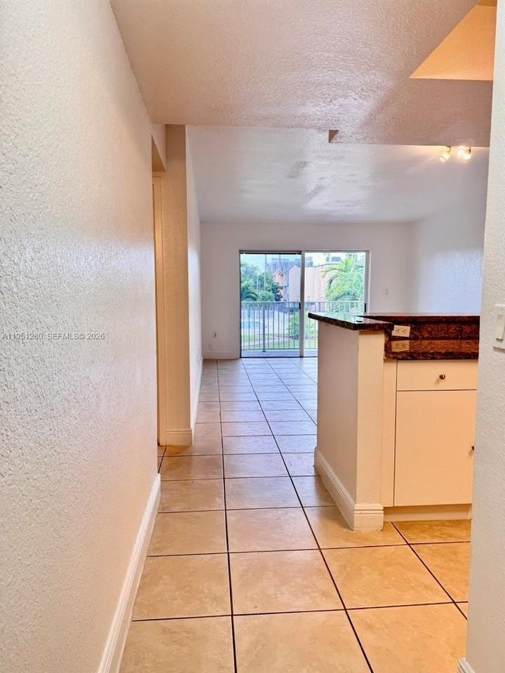 5000 Nw 79th Ave #201 - Photo 3 of 20