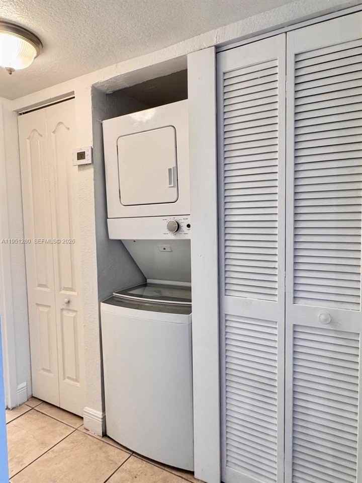 5000 Nw 79th Ave #201 - Photo 7 of 20