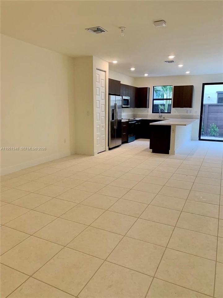 15849 Nw 91st Ct #0 - Photo 7 of 15