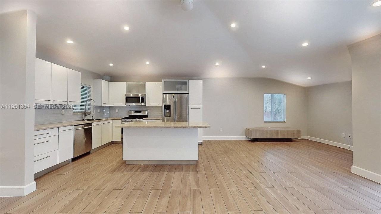 3780 Sw 1st St #0 - Photo 7 of 36