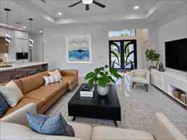 featured image of 1321 Ne 19th Ct #1