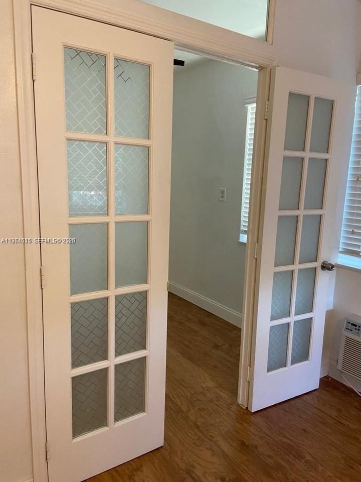 1995 Marseille Dr #4 - Photo 2 of 6