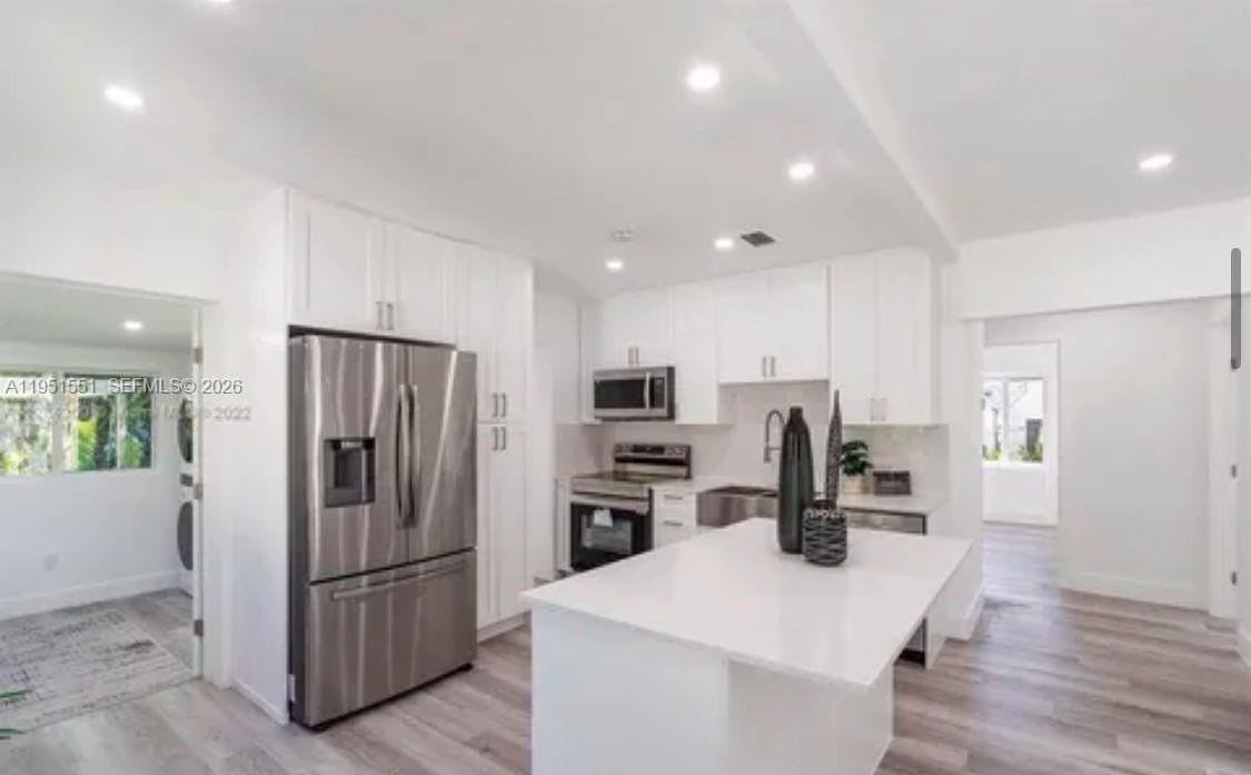 15 Oviedo Ave - Photo 3 of 10