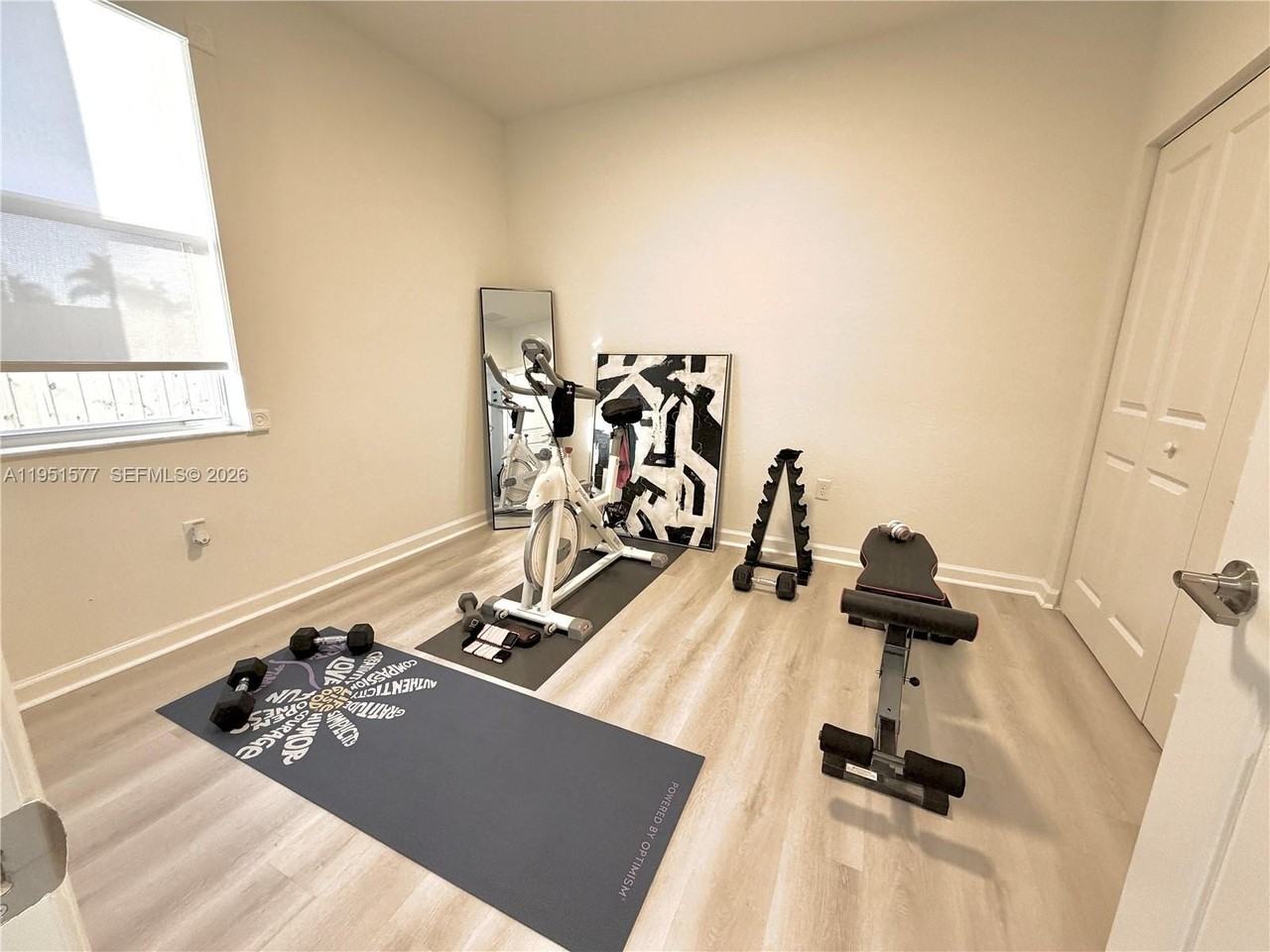 2661 Se 24th Ct - Photo 7 of 38