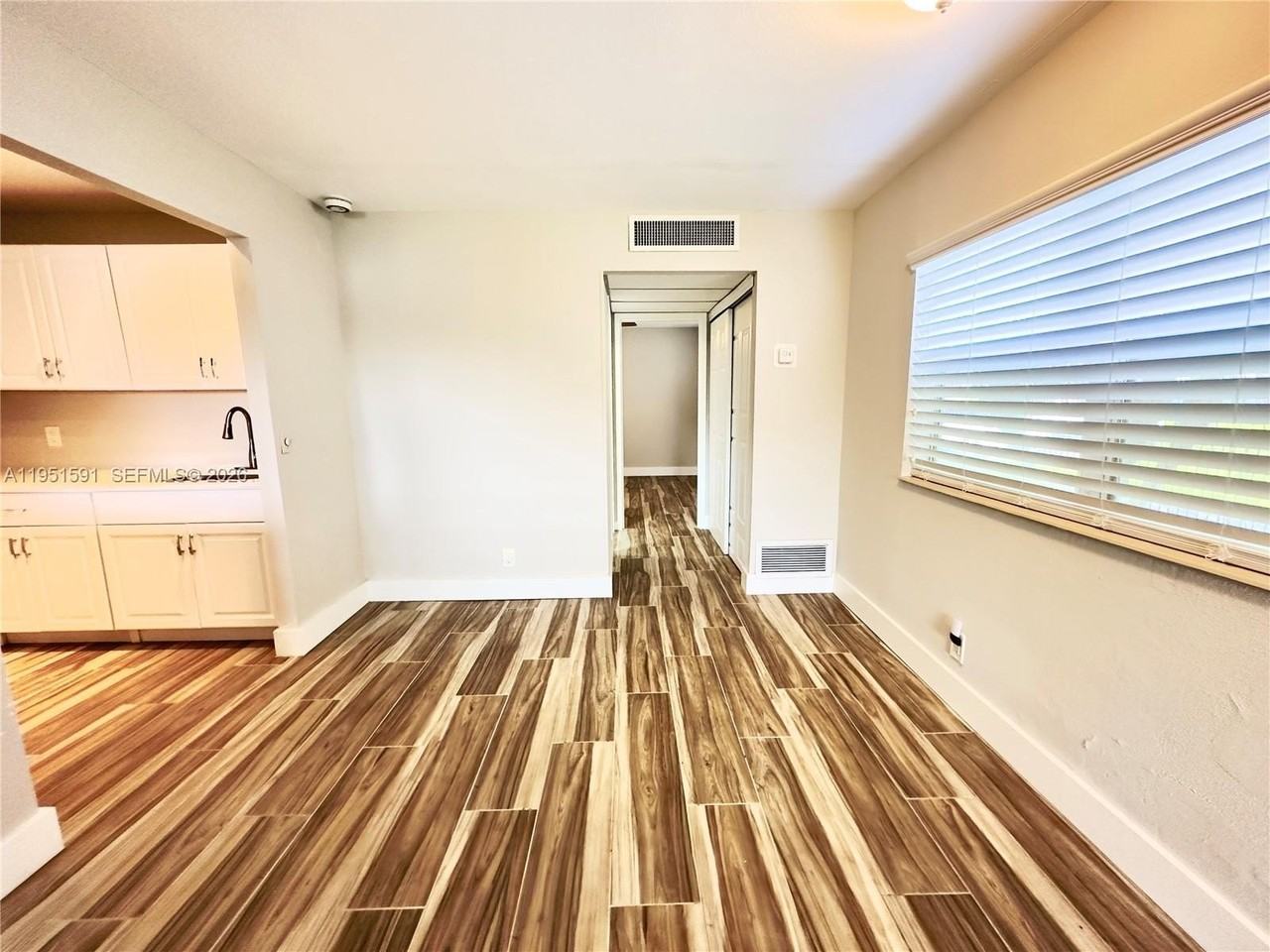 58 Monaco B #58 - Photo 4 of 21