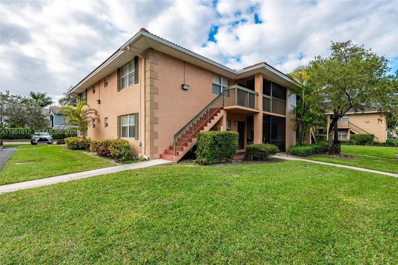 714 Nw 103rd Ter #202