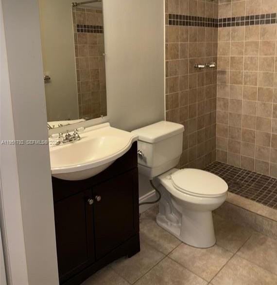 4113 Nw 88th Ave #203 - Photo 3 of 8