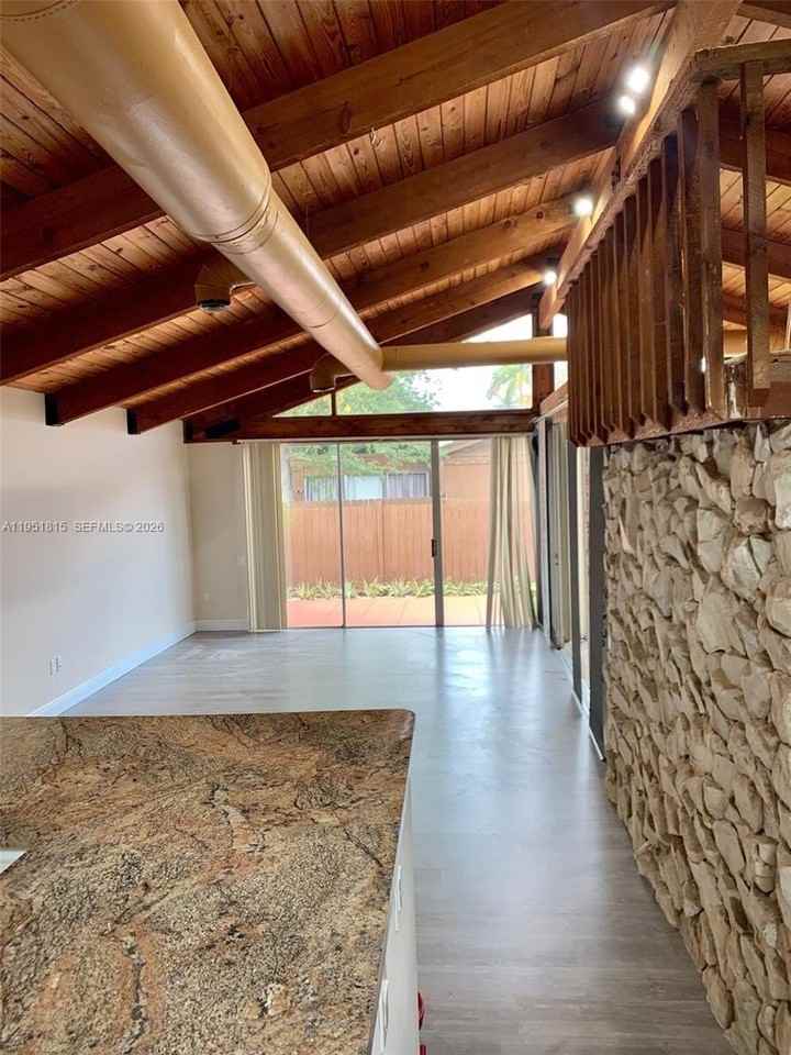 11318 Sw 114th Circle Ter - Photo 4 of 30