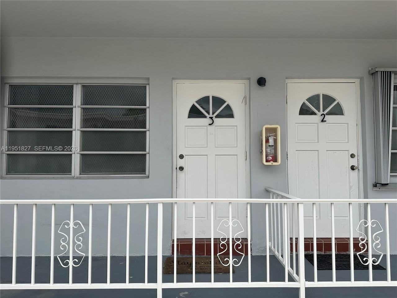 520 79th St #3 - Photo 7 of 11