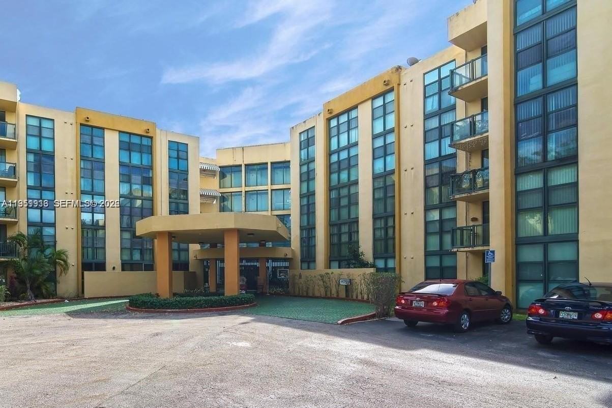 11750 Sw 18th St #122-1 - Photo 6 of 6