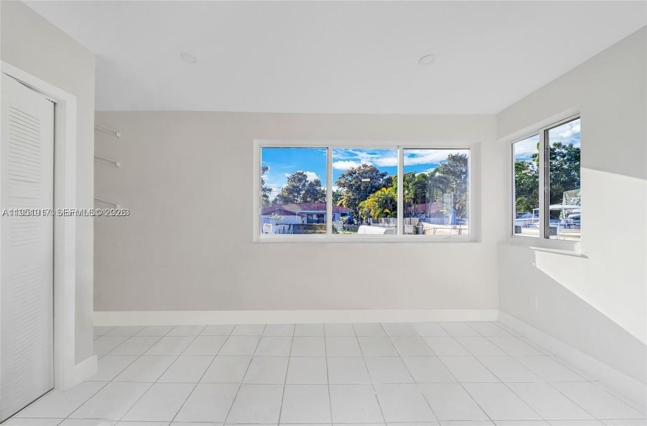 11020 Ne 10th Ave #11022 - Photo 4 of 10