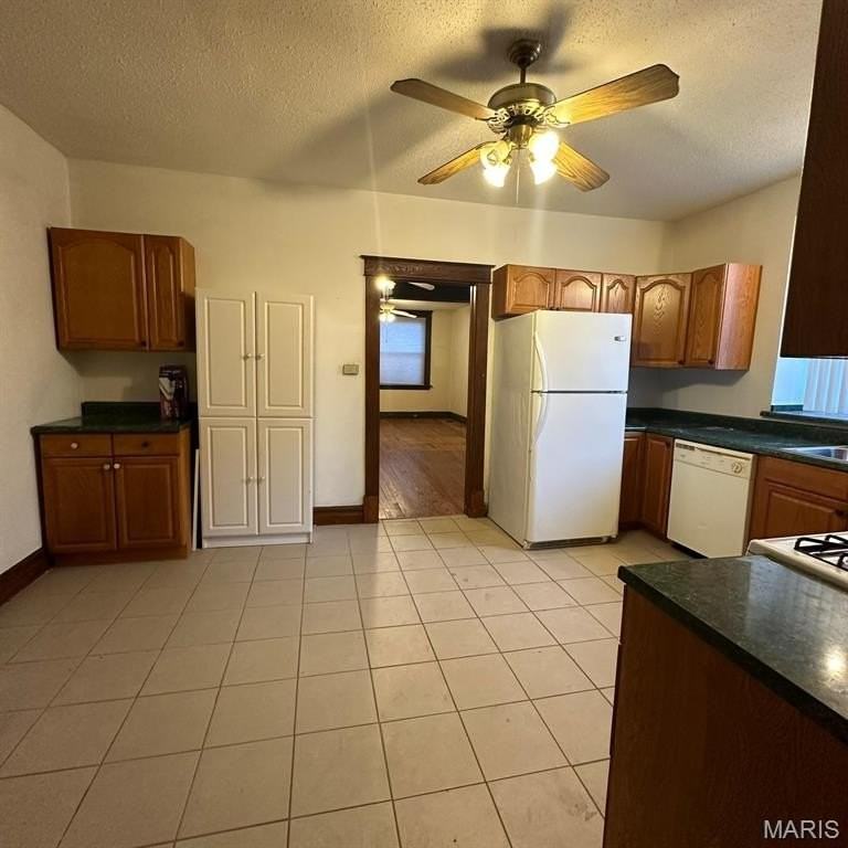 4666 Rosa Ave #A - Photo 4 of 7