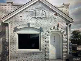 featured image of 1900 Telegraph Rd #1900A