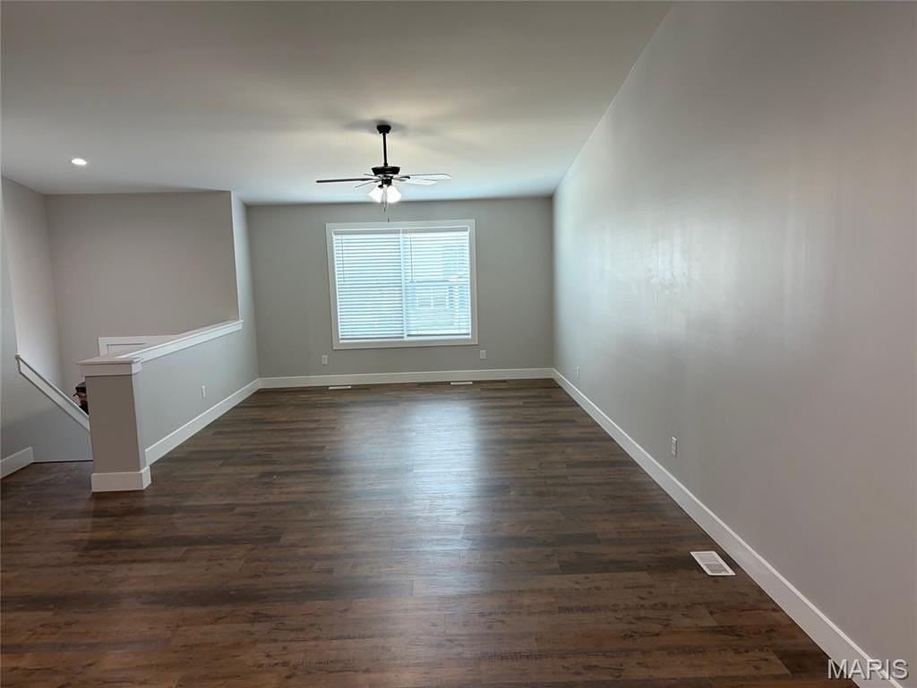 1158 Marathon Dr - Photo 5 of 15