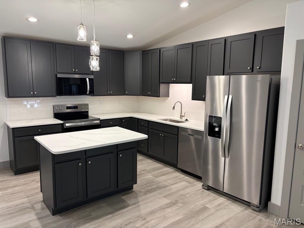 1160 Marathon Dr - Photo 4 of 17