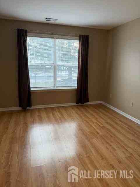 513 Waterford Dr - Photo 6 of 13