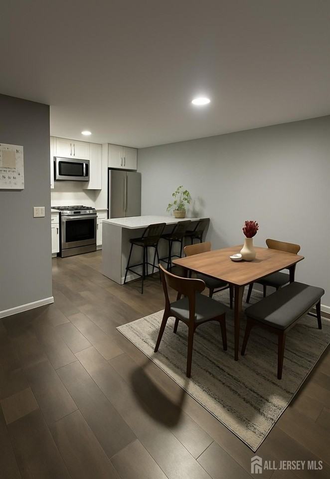 340 Bowler Ct - Photo 6 of 16