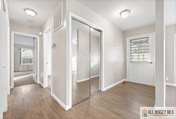 18 Benjamin Franklin Dr - Photo 5 of 31