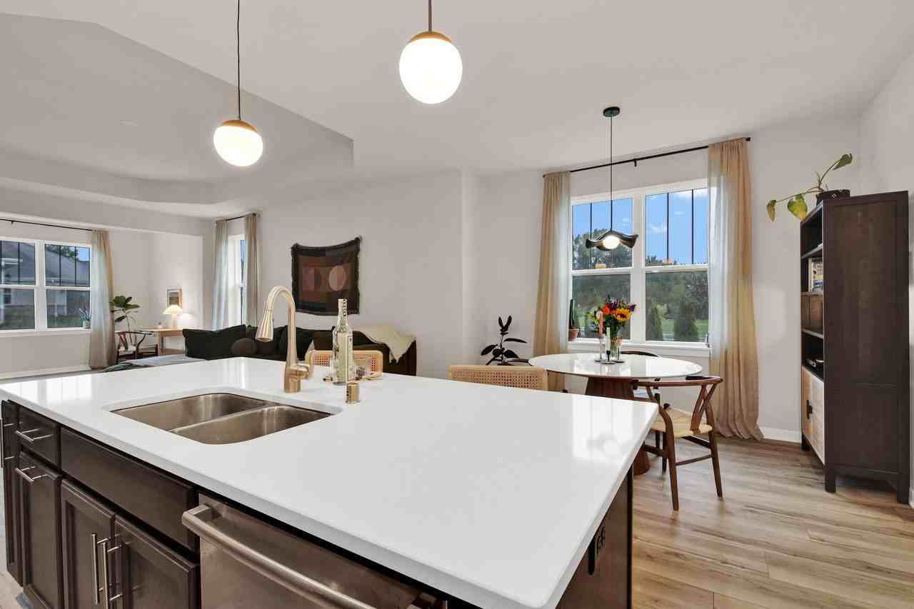 W204n1763 Laurel Pl - Photo 7 of 25