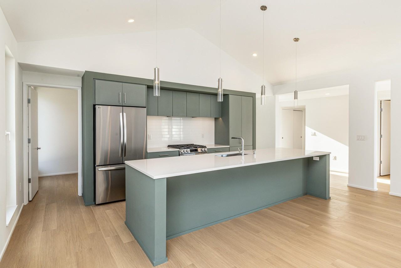 1170 Harmony Ln - Photo 4 of 22