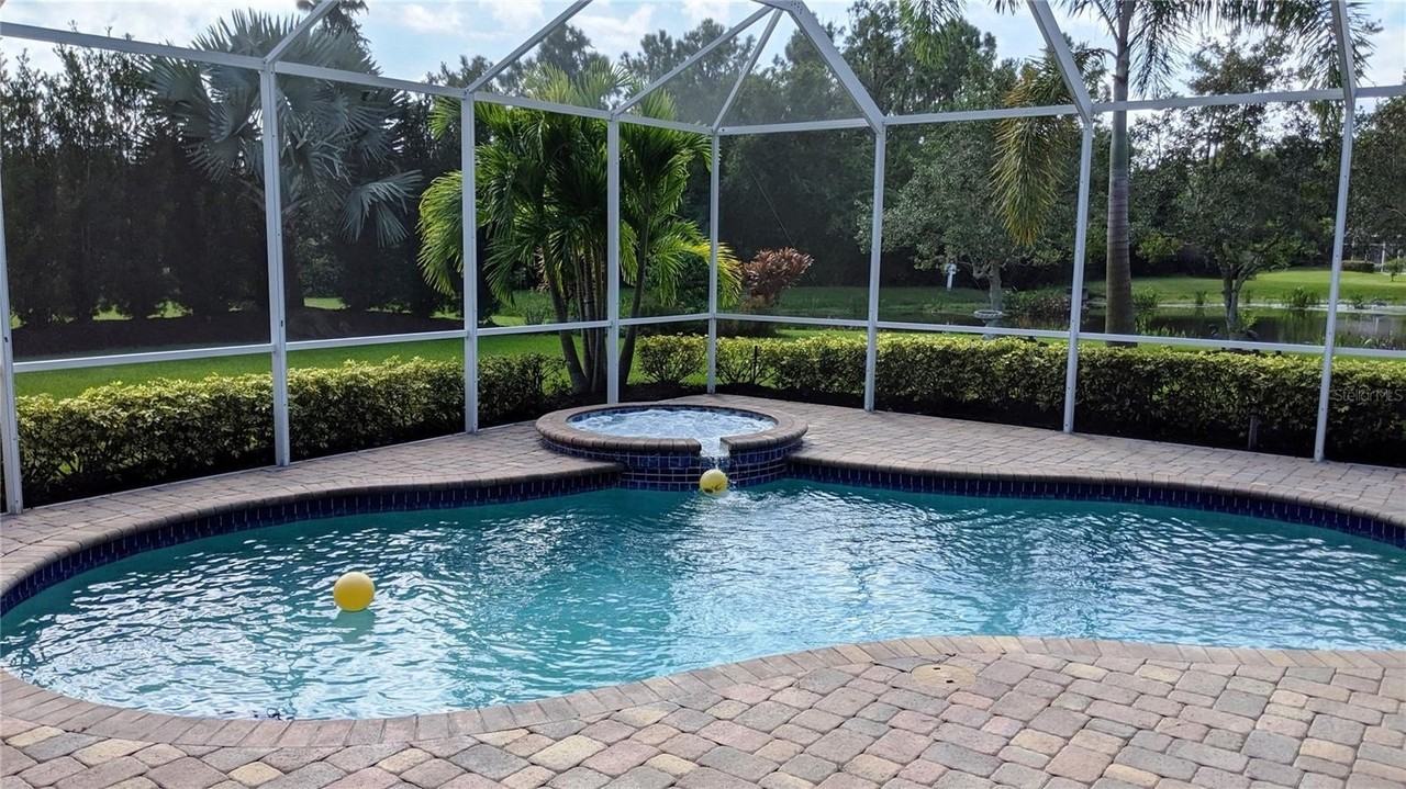 10812 Bullrush Ter - Photo 2 of 44