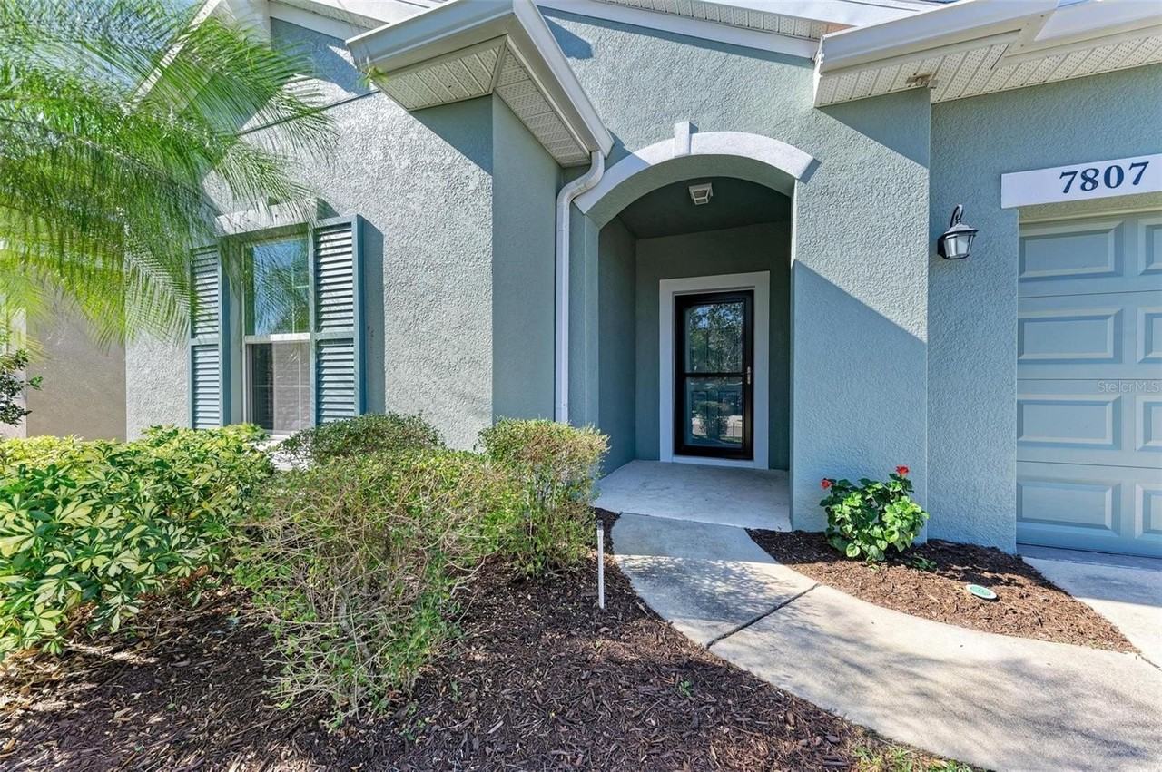 7807 110th Ave E - Photo 4 of 50