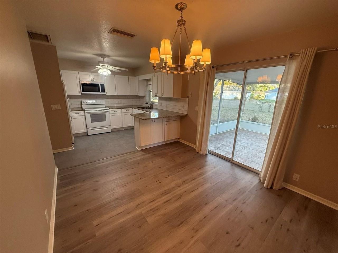 2868 N Salford Blvd - Photo 6 of 16