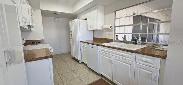 1620 Montia Ct - Photo 5 of 23