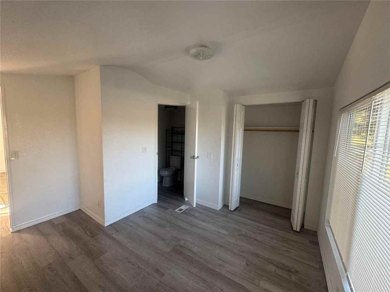 7370 Sw Collins St - Photo 5 of 18