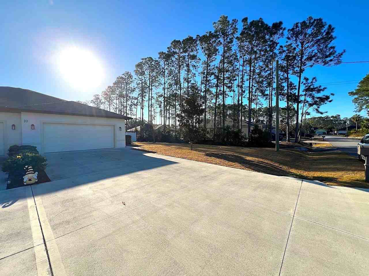 10 Emmons Ln - Photo 7 of 42