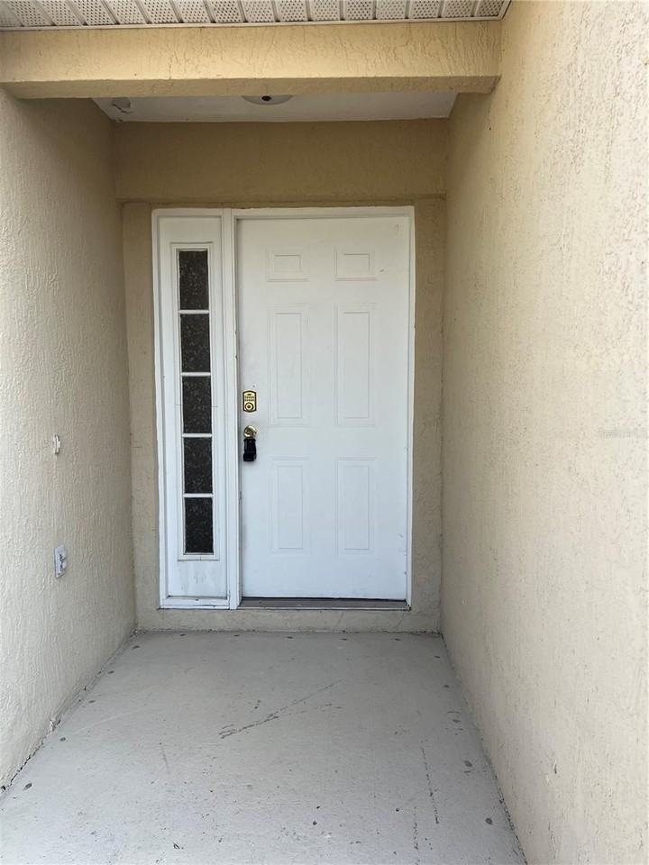 226 Hillcrest Dr - Photo 3 of 23