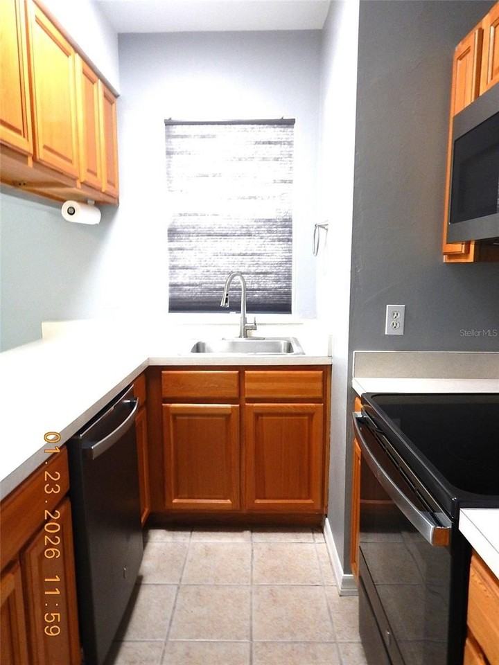 1220 Sw 1st Ave #305 - Photo 4 of 15