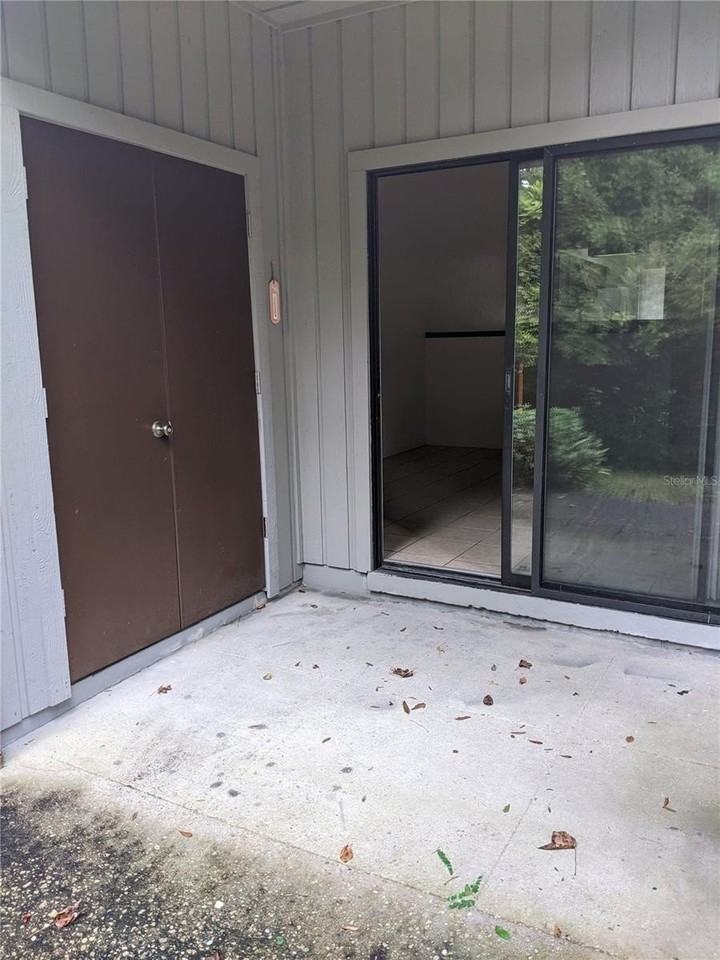 3970 Nw 29th Ln - Photo 7 of 15