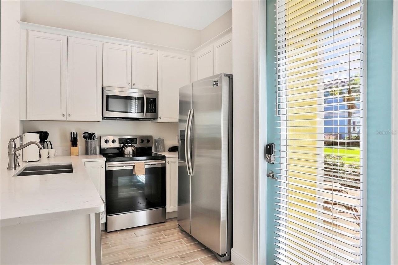 8038 Surf St - Photo 7 of 50