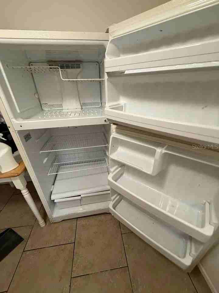 4638 America St - Photo 7 of 17