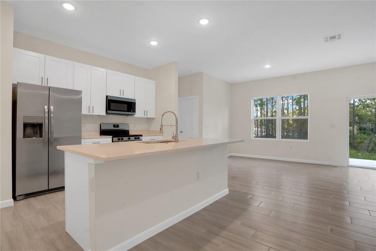 8707 Sw 131st Pl - Photo 7 of 27