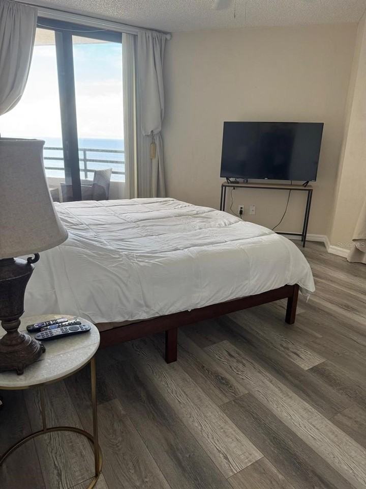 2917 S Atlantic Ave #904 - Photo 5 of 26