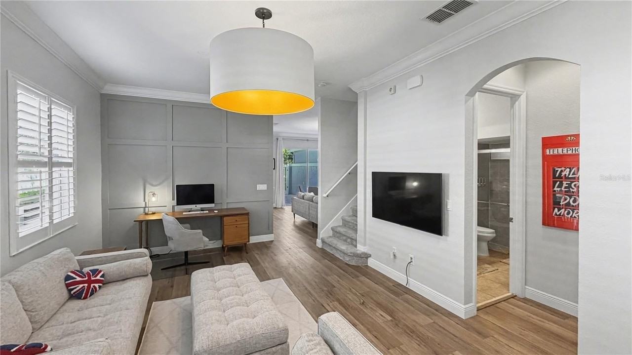 6673 Helmsley Cir - Photo 7 of 36