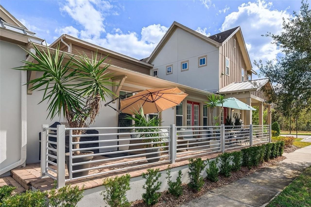 8809 Laureate Blvd - Photo 2 of 37