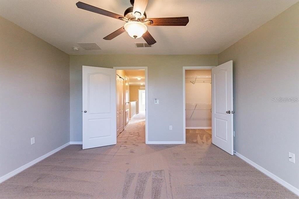 220 Primrose Dr - Photo 7 of 14