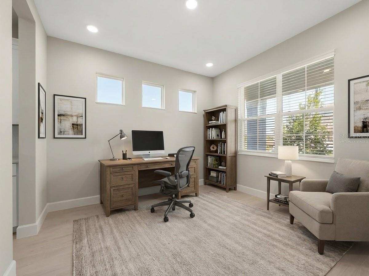 1320 Hyde St - Photo 5 of 37