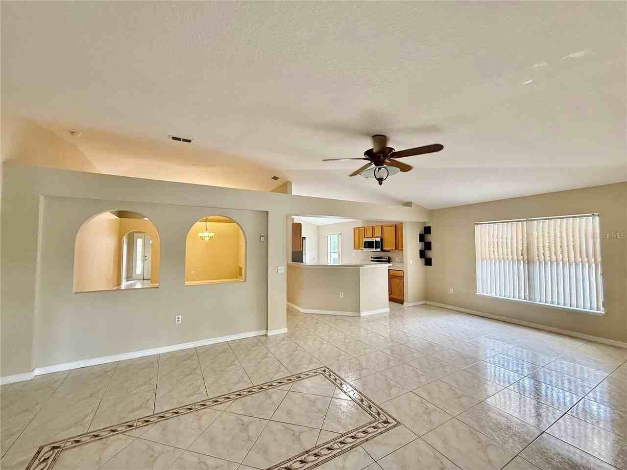 1346 Rolling River Rd - Photo 4 of 28