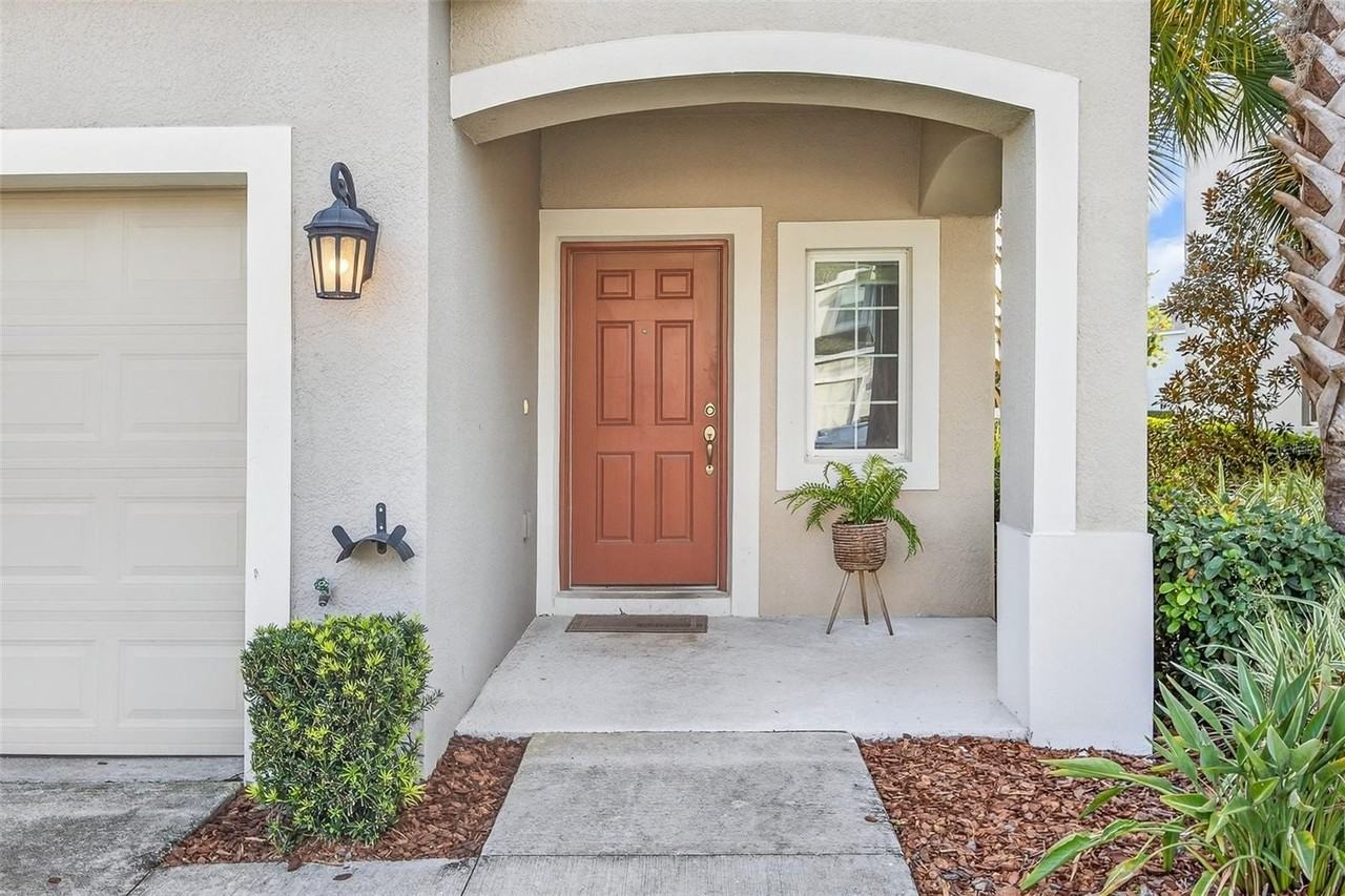 2126 Crystal Bell St - Photo 5 of 42