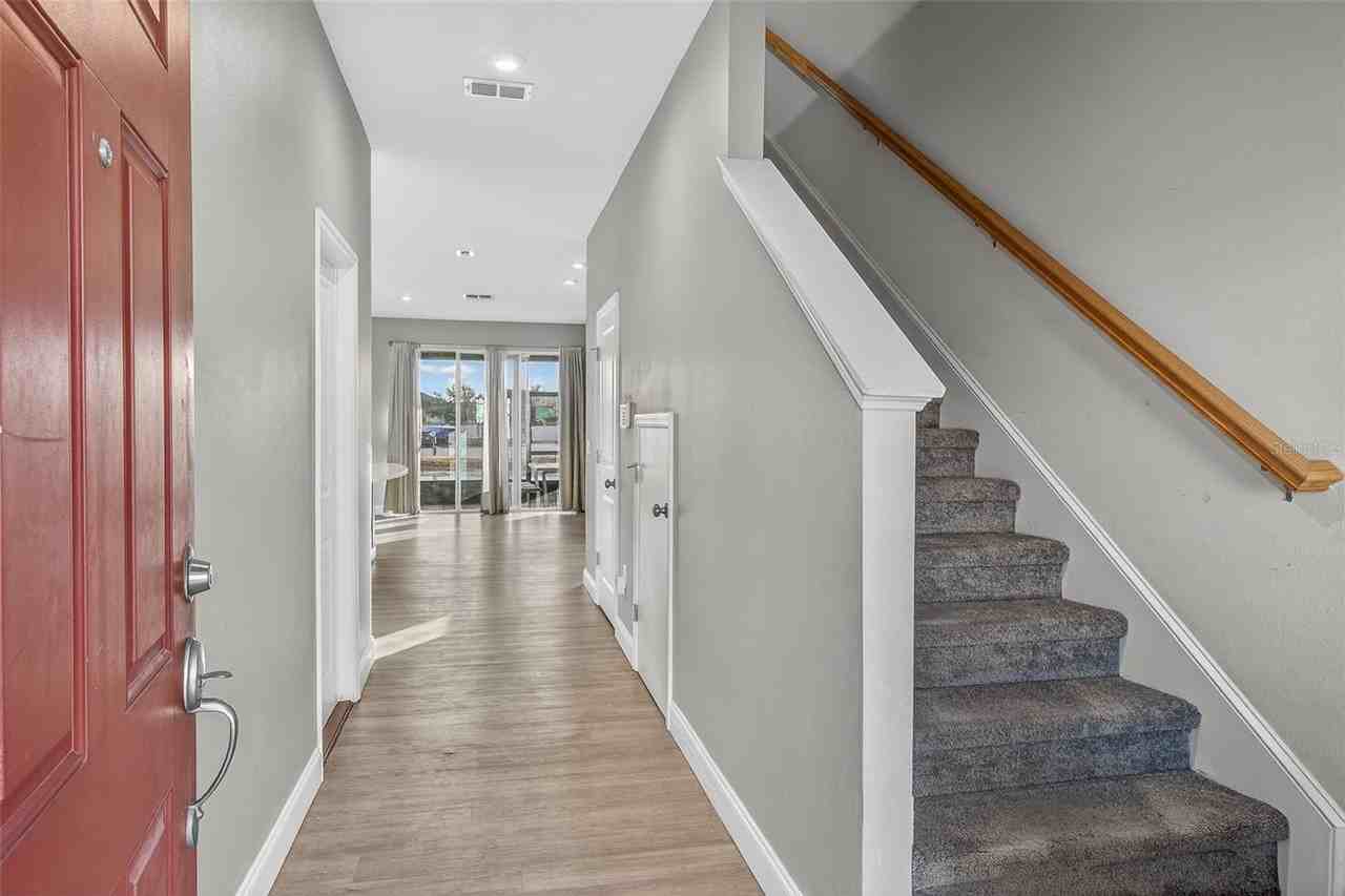 2126 Crystal Bell St - Photo 6 of 42