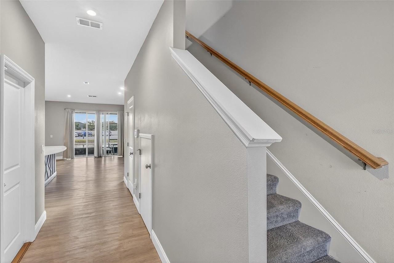 2126 Crystal Bell St - Photo 7 of 42