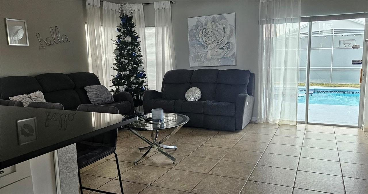 179 Emeraldview Ave - Photo 5 of 21