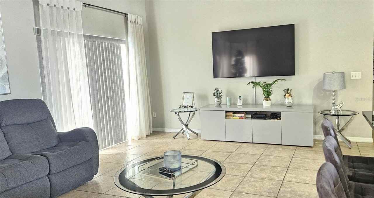 179 Emeraldview Ave - Photo 7 of 21